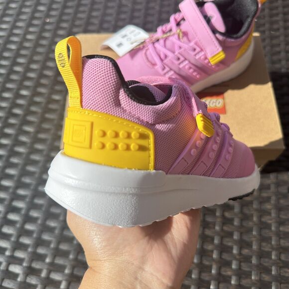 Adidas x LEGO Racer TR21 Elastic Laces and Top Strap Kid's Shoes ID7367 - Picture 9 of 16